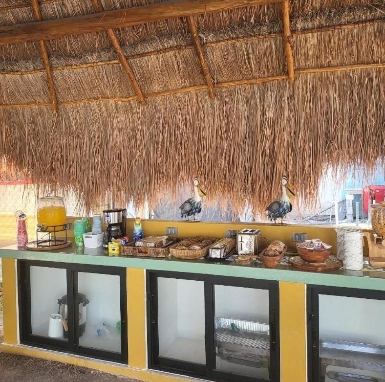 Pelican Inn At Las Dunas Chelem Εξωτερικό φωτογραφία